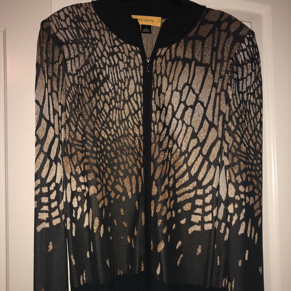 St. John zip up sweater. Pristine condition!